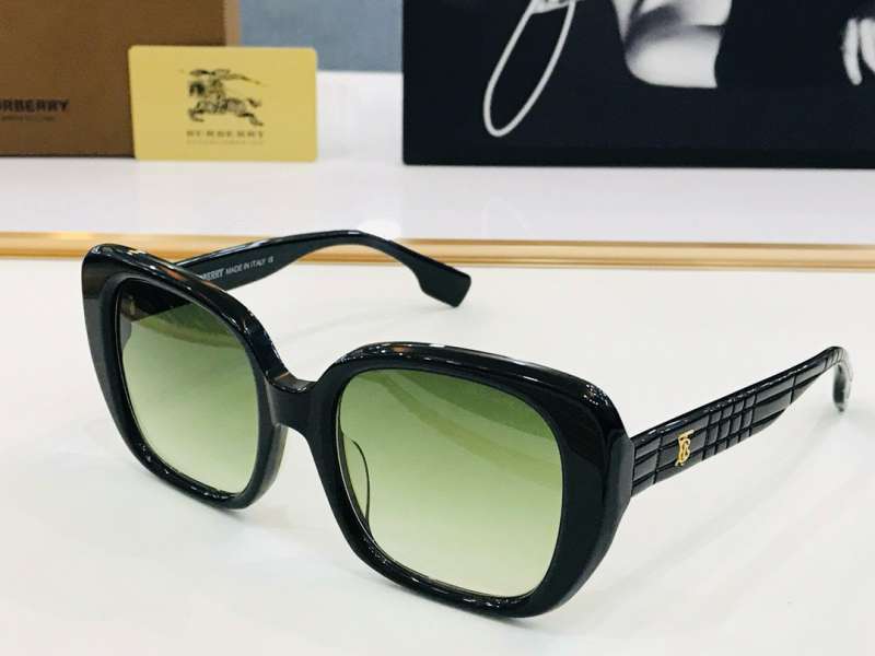 Picture of Burberry Sunglasses _SKUfw55116540fw